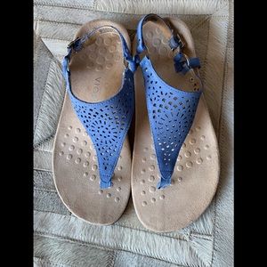 Vionic Kirra Backstrap Sandal